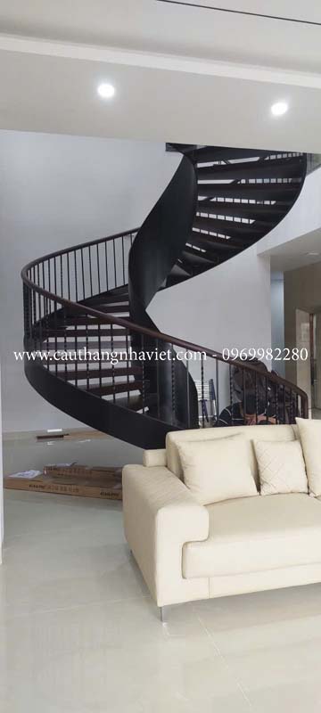 cầu thang xoắn ốc  ms55 thái nguyên 2