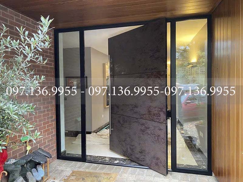 cửa chính biệt thự