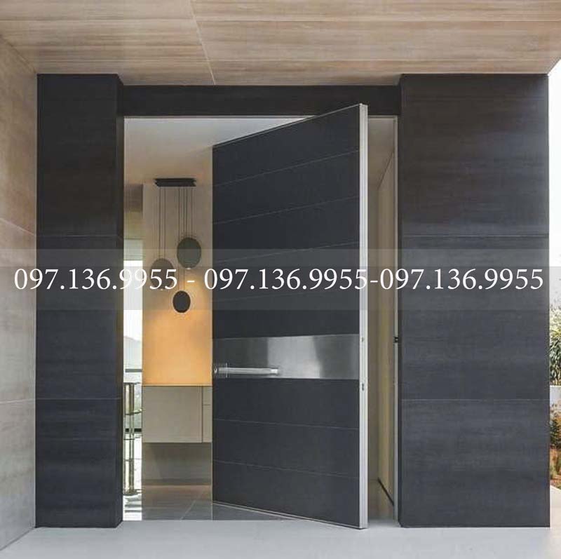 cửa chính biệt thự