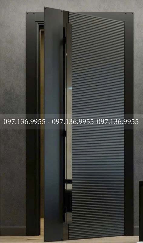 cửa chính biệt thự